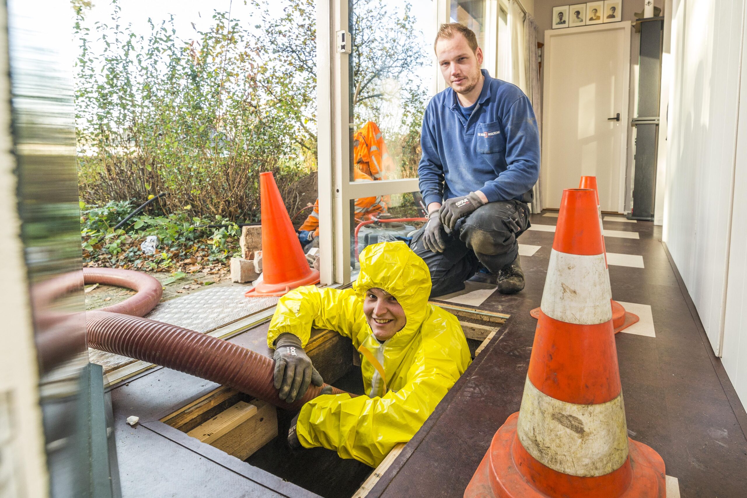 Water In Kruipruimte Leegpompen En Schoonmaken